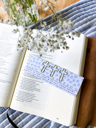 Cross Paper-Clip Set Trust in the Lord With All Your Heart
