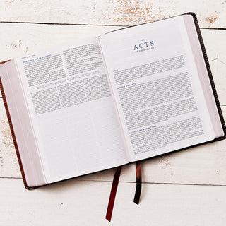 NASB, MacArthur Study Bible, 2nd Edition, Leathersoft, Brown, Comfort Print: Unleashing God's Truth One Verse at a Time, Imitation Leather