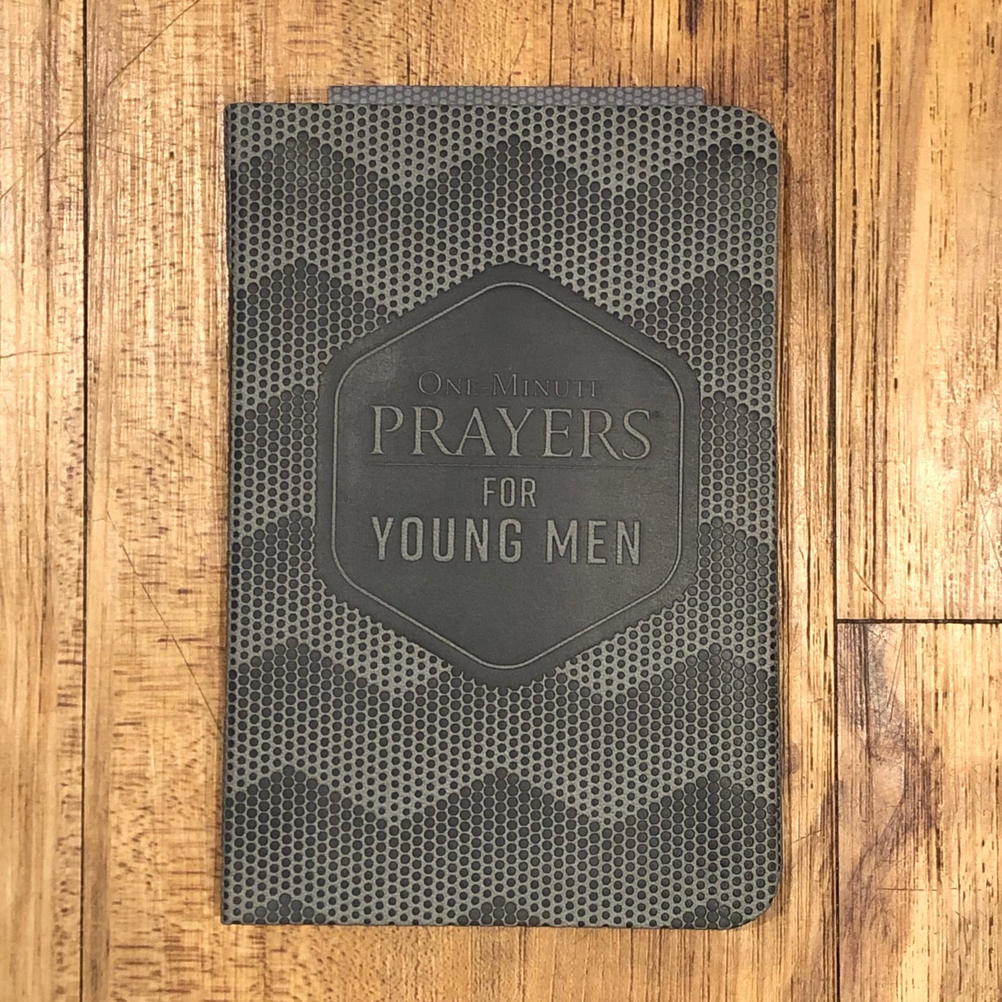 One-Minute Prayers for Young Men, Deluxe Edition
